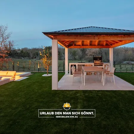 Villa Neoma *