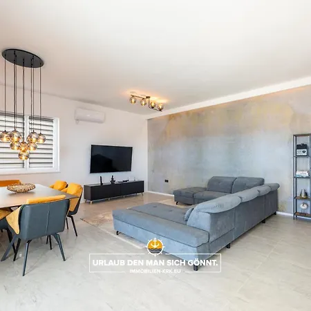 Neoma Villa Linardići