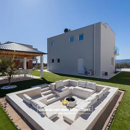 Neoma Villa Linardići