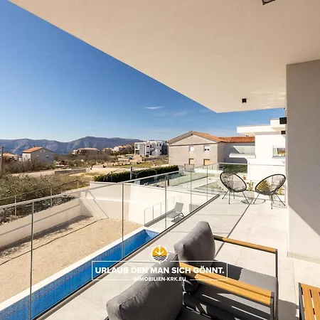 Neoma Villa Linardići